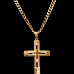 cadena de cruz