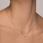 colgante brillante solitario