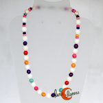 collar bolitas colores