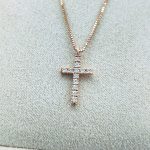 collar cruz oro