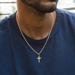 collar cruz oro