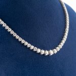 collar de oro blanco