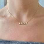 collar de oro con nombre