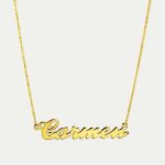 collar de oro con nombre