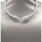 collar de serpiente