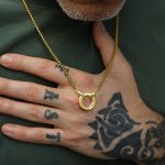 collar personalizado hombre