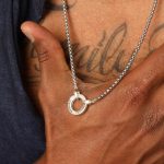 collar personalizado hombre