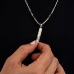 collar personalizado hombre
