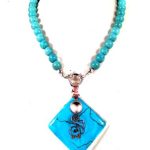 collar turquesa