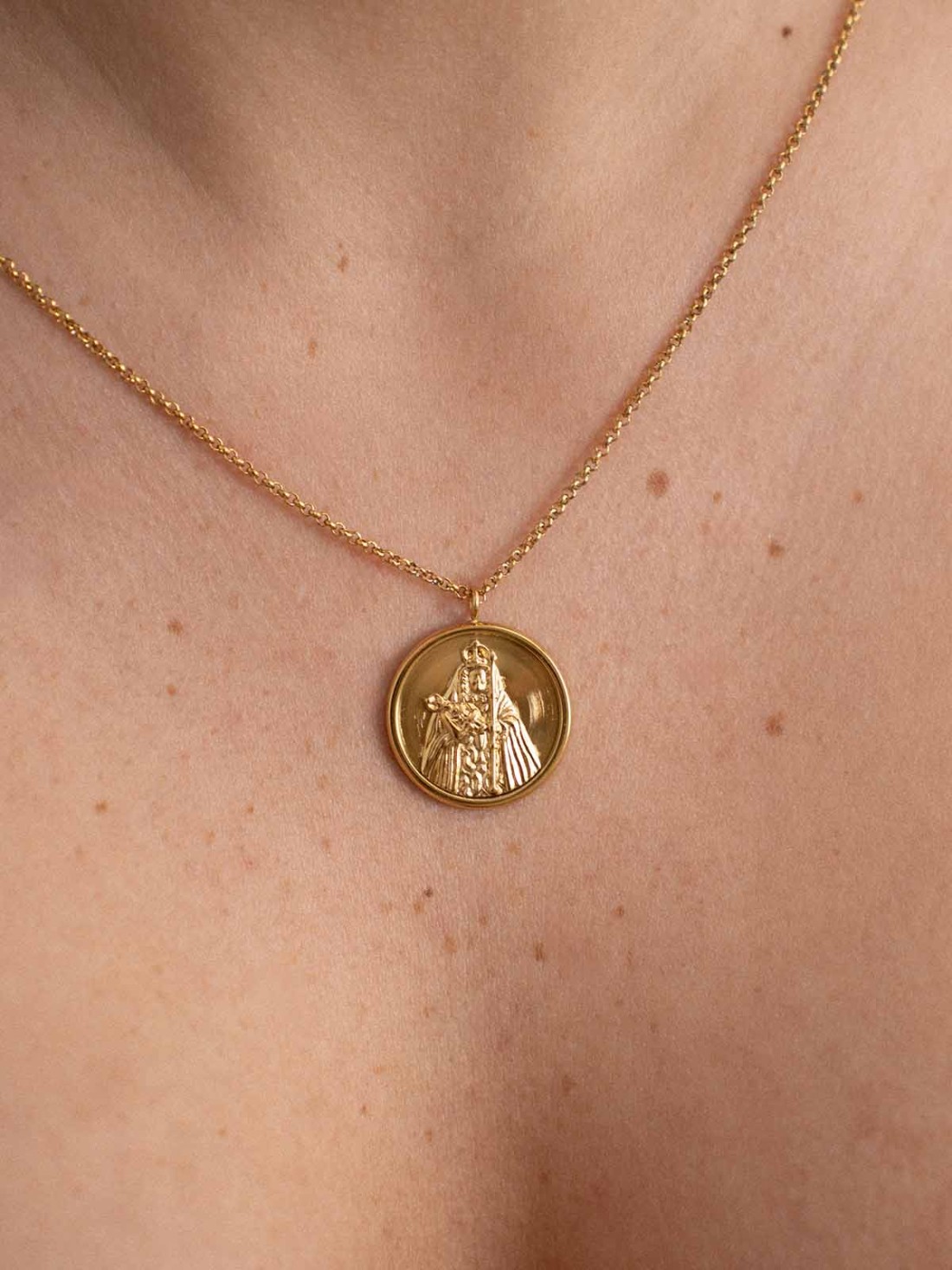 collar-virgen-126utm-1.jpg collar virgen - Imagen 1