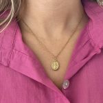 collar virgen
